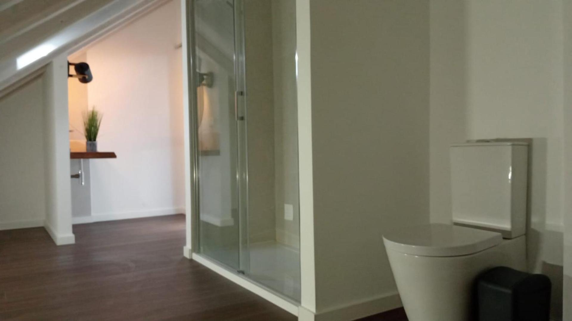 Surfsoul Guesthouse - Bed And Breakfast Peniche Bagian luar foto
