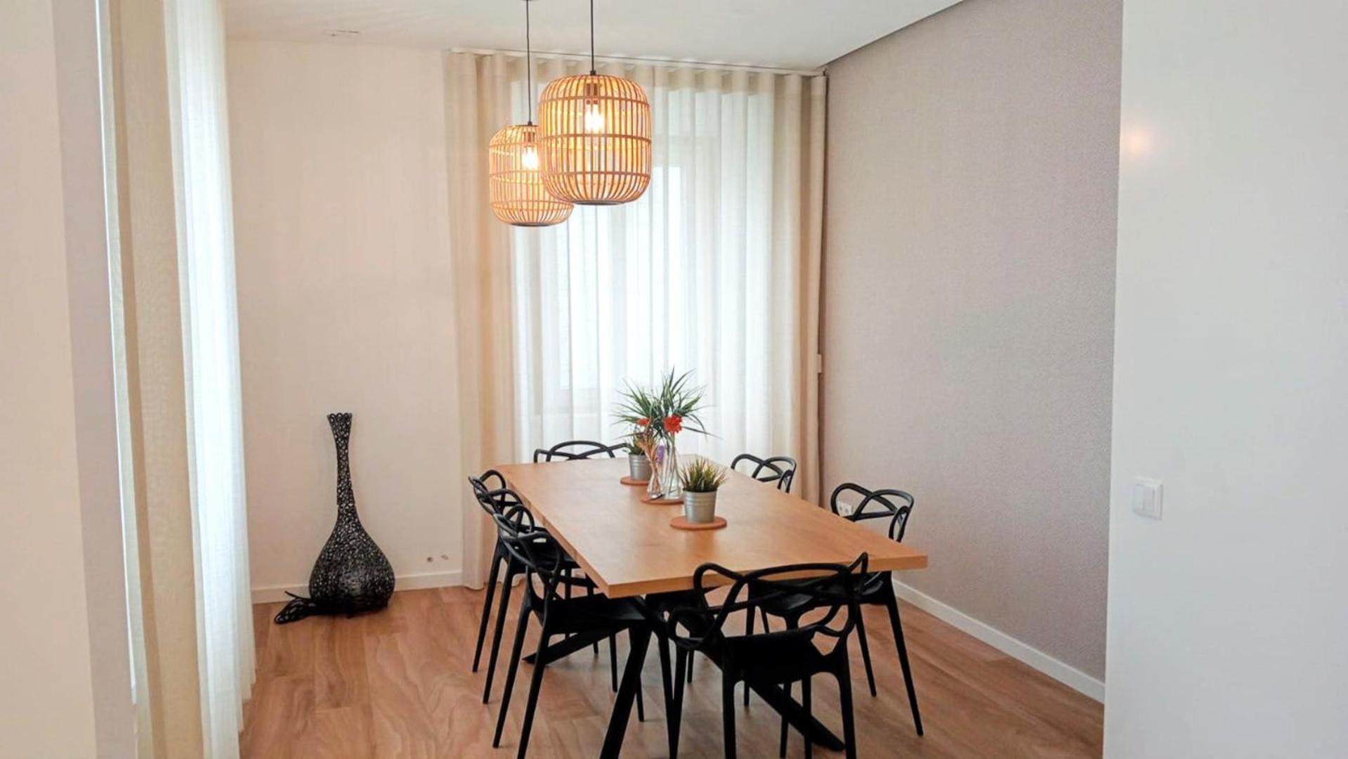 Surfsoul Guesthouse - Bed And Breakfast Peniche Bagian luar foto